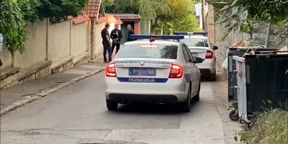 Policija na Senjaku