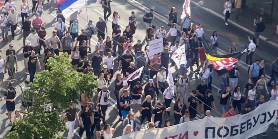DŽaba vam dnvnice, slika govori sve! Blokaderi se hvale masovnošću, a pogledajte koliko ih je zapravo na ulici! (FOTO)