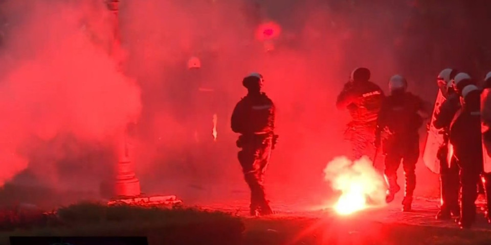 Šok priznanje blokadera: Nisu "ubačeni elementi", mi smo napali policiju!