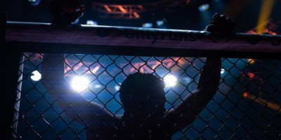 Hrvatski MMA borac umalo ubio migranta: Maskirani muškarci skakali po njemu, udarali ga nogama, rukama...