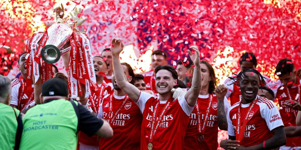 Znate li gde se najviše slavi titula Arsenala? Ne, nije London - žurka je u Africi (VIDEO)