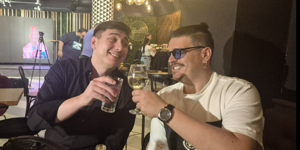 Novo poglavlje: Isak Šabanović zakazao prvi solistički koncert u karijeri, okupio kolege na jednom mestu