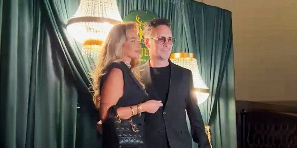Pomutila um Beograđanima! Plavuša je žena našeg pevača, a izgleda kao zmaj (VIDEO)