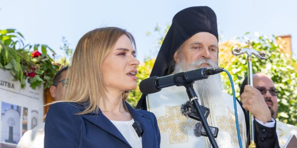 "Kultura pamćenja je najbolji štit jednog društva": Đurđević Stamenkovski na slavi Svetih surduličkih mučenika (FOTO)