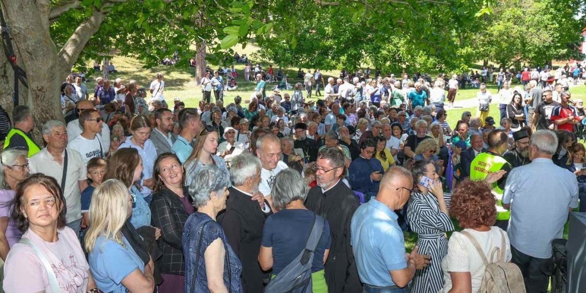 Ministarka Milica Đurđević Stamenkovski na tradicionalnom saboru "Krušedolska zvona"
