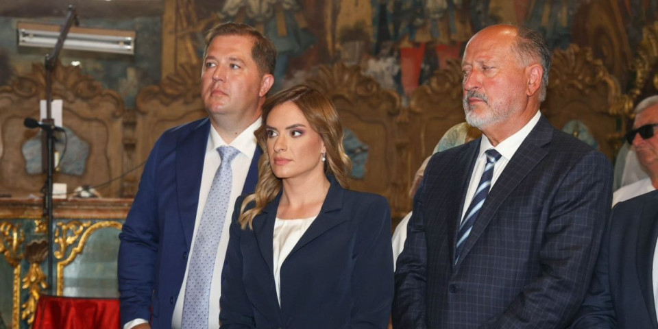 Đurđević Stamenkovski na tradicionalnom saboru "Krušedolska zvona": Ministarstvo izdvojilo sredstva za Memorijalni centar Banstol