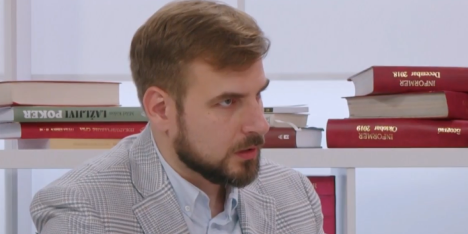 Filozof Filip Grbić odao priznanje Informeru: Vi ste jedan od važnih stubova odbrane države od revolucije (VIDEO)