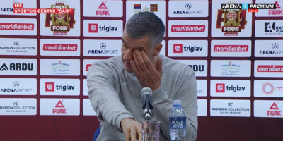 Vlada Jovanović na ivici suza! Posvetio trofej Duletu i preminulom kumu