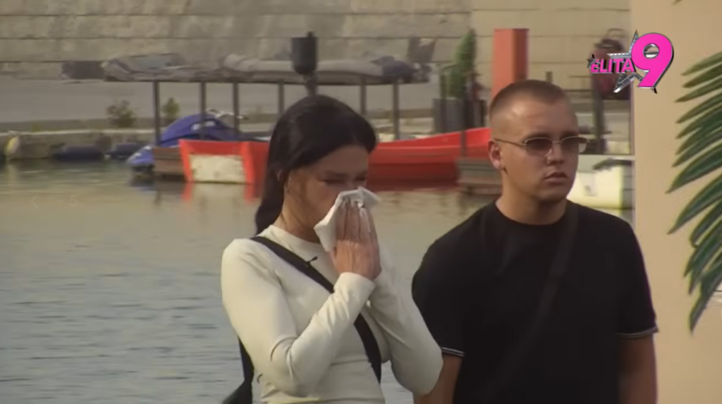 Stanija napustila Belu kuću! Odbija da se vrati i zavija od plača, horor scena u Šimanovcima