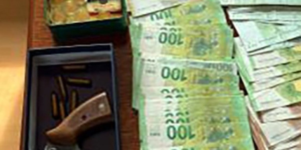 Revolver i novac