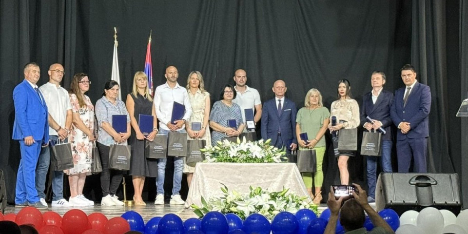 Za ovaj kraj Azbukovice danas je poseban dan
