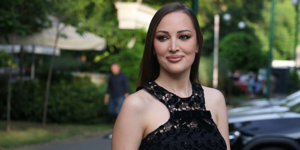 Birkin tašna od 30.000 evra! Pola estrade na jednom mestu, sve oči uprte u Prijovićku (VIDEO)