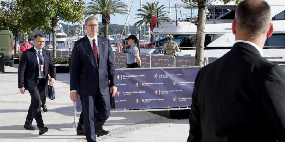 Kriminalci će da rade svoj posao! Vučić o riziku posete Tivtu: "Nije tajna da žele da me ubiju" (FOTO)