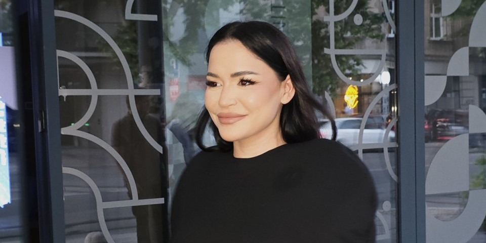 "Kolege su se sprdale na račun Mine Kostić, to je žalosno!" Aleksandra Mladenović u šoku
