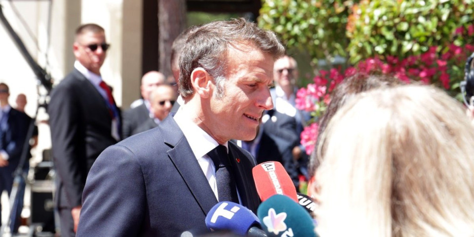 Jake reči! Makron nahvalio Vučića u Tivtu: Srbija je ključna na Balkanu, predsednik radi odličan posao