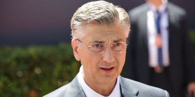 "Malo je i naš": Otvoreno pismo Andreju Plenkoviću - Ne može
