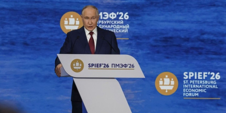 Šok na ruskom forumu: Amerikanac ustao i obratio se Putinu, a onda mu je on odgovorio