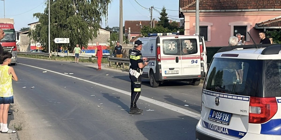Nesreća kod Čačka: Poginula žena prilikom prelaza van pešačkog prelaza (FOTO/VIDEO)