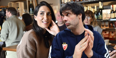 Poslednji put viđeni zajedno kod Lepe Brene: Evo kako su se Jelisaveta i Teodosić ponašali
