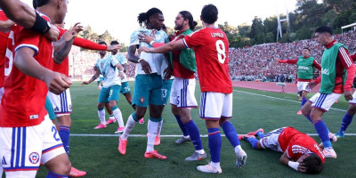 Leao hvatao rivala za vrat, sevali crveni kartoni - Ko kaže da je meč Portugala i Čilea bio prijateljski?!