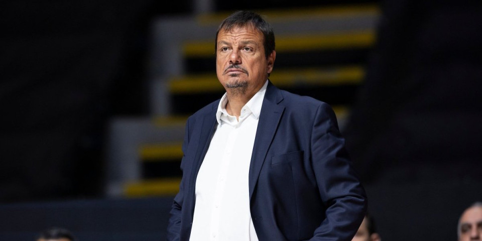 Jesu li i sada Srbi krivi? Ataman ponovo isključen, Olimpijakos pred titulom
