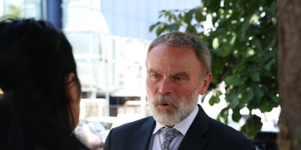 Direktor Jovine gimnazije na meti blokadera: Naše prijave završavaju u fioci, očekujem da Tužilaštvo reaguje!