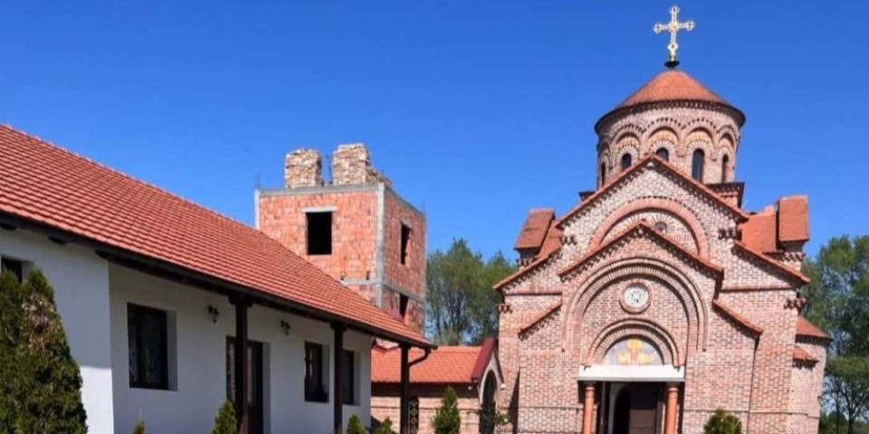 Sveštenik ujedinio opštinu Plandište! Okupio čitavo mesto zbog humanog cilja (FOTO)
