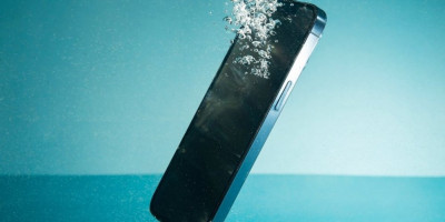Upao vam je telefon u vodu? Ne radite ovo - većina