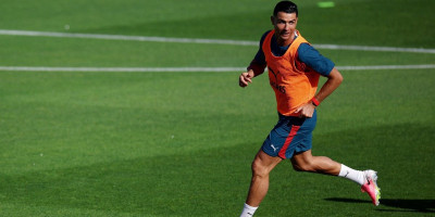 Ljudi se u neverici hvatali za glavu: Crni Ronaldo, potezima