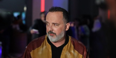 Toni Cetinski slagao naciju: Podmitio radnicu da ćuti sa 100