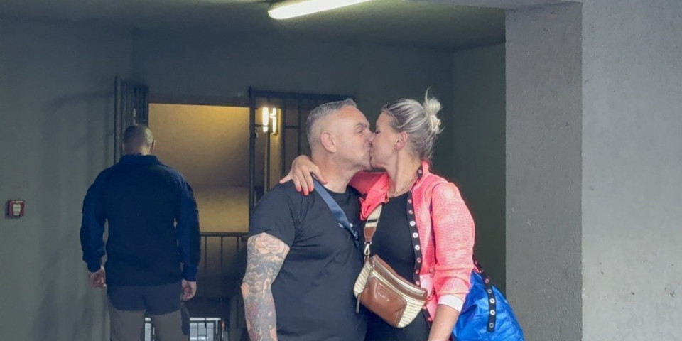 Sve mu je oprostila! Ovo je lepa žena legende devedesetih - Posle prevare opet zajedno