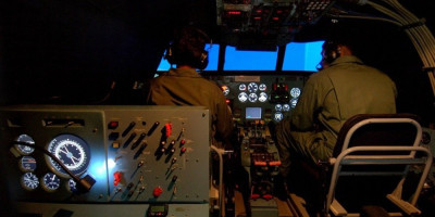 Užas u vojnoj bazi, ima mrtvih! Avion počeo da sleće, iznenada se dogodio horor! (VIDEO)