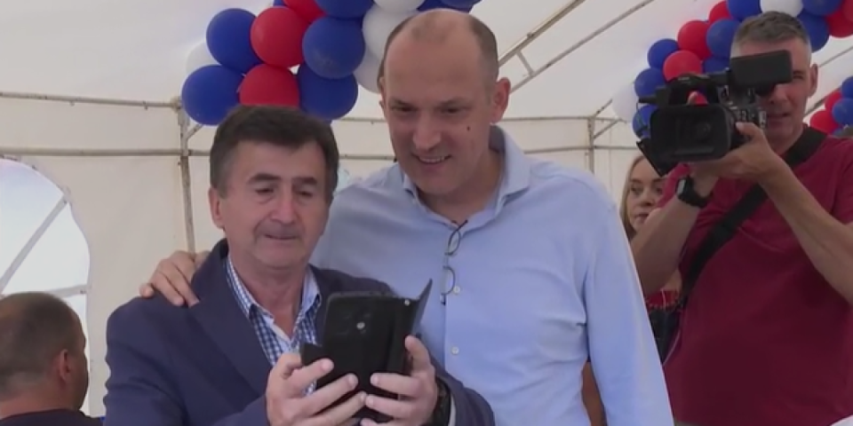 Umčari gore od podrške! Lončar stao uz narod - poslao snažnu poruku! (VIDEO)