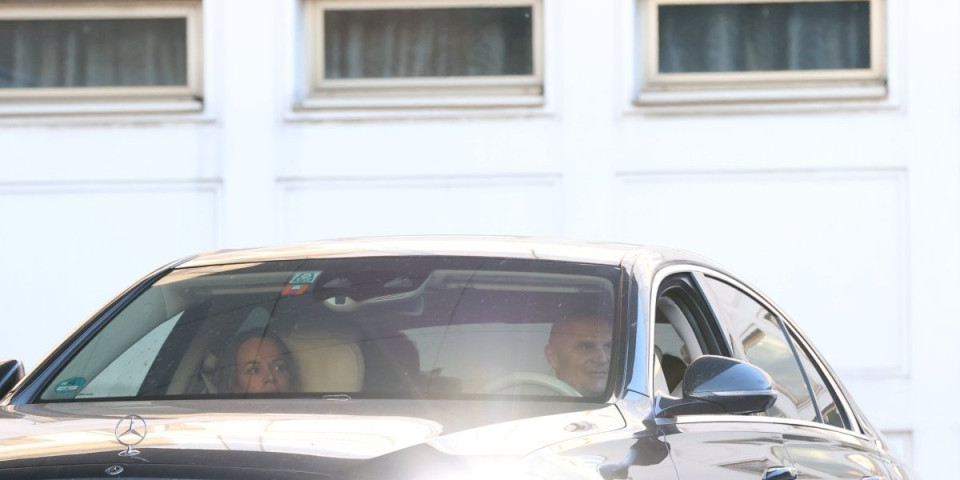 Čuveni Srbin ispratio sina na maturu! Besnom mašinom napravio kolaps (FOTO/VIDEO)