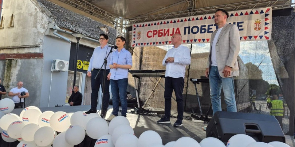 Prigrevica uz Srbiju koja pobeđuje! Emotivna objava Ane Brnabić: Ništa lepše nego biti među svojim narodom (FOTO)