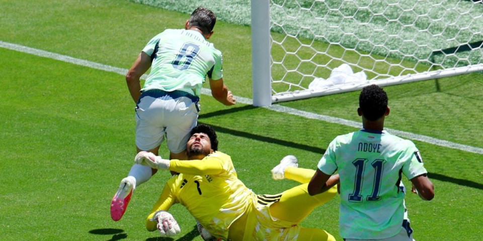 Kako ovo nije ofsajd?! FIFA se hitno oglasila zbog "skandala" na Švajcarska - Katar (VIDEO)