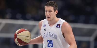Hrvatski košarkaš razbesneo naciju! Pohvalio se Hitlerovom knjigom, pa se posle javno izvinjavao (FOTO)