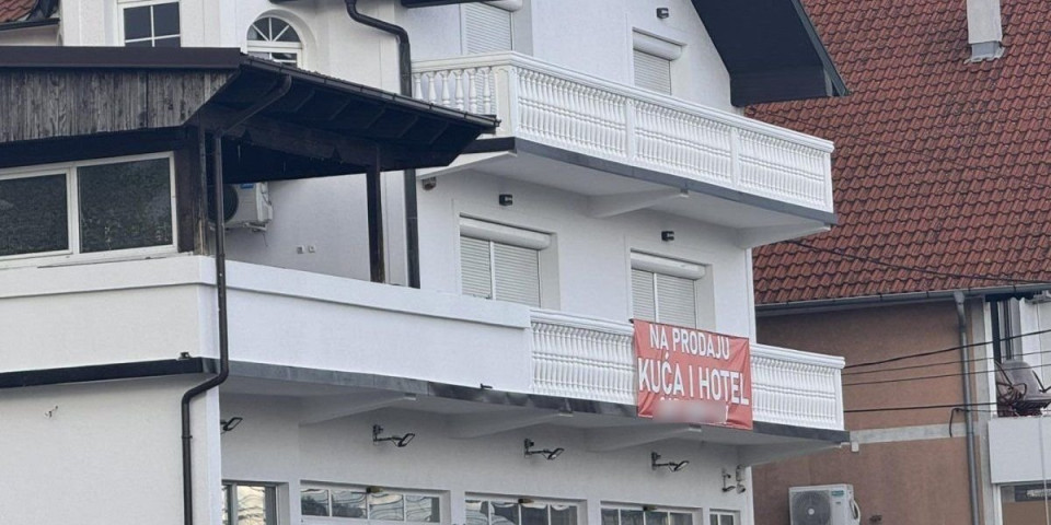 Kupca ni na vidiku: Vila tek razvedenog srpskog para sada izgleda kao ukleta kuća – Niko ni da zakuca i pita za cenu! (VIDEO)