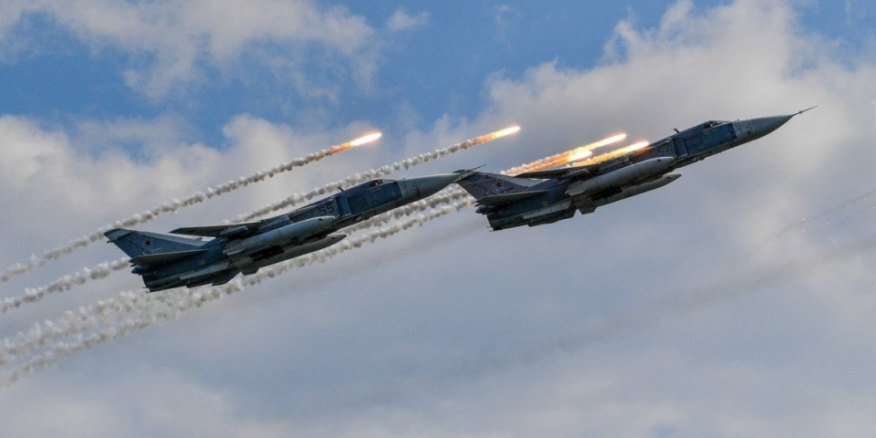 Pao ukrajinski moćni Suhoj! Neprocenjiva katastrofa, ovo su dragoceni bombarderi za Kijev: Zemlja zavijena u crno, niko nije preživeo