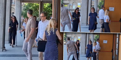 Na štakama došla na izricanje presude: Ovako danas izgleda ranjena nastavnica iz "Ribnikara" (FOTO/VIDEO)