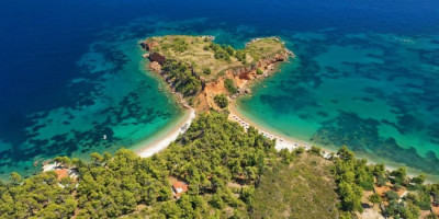 Zaboravite Santorini i Mikonos: Ovo grčko ostrvo je pravi skriveni biser Mediterana (FOTO)