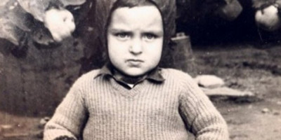 (FOTO) Srpski političar podelio emotivne slike: Ovde sam se krstio pre 60 godina!