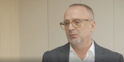 Padaju maske! Goran Ilić govori o "podeli plena", a karijeru je izgradio na privilegijama "žute reforme"