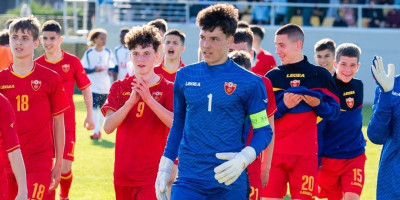 Mama ima poslednju reč: Crvena zvezda? Može, ali najpre završi školu!