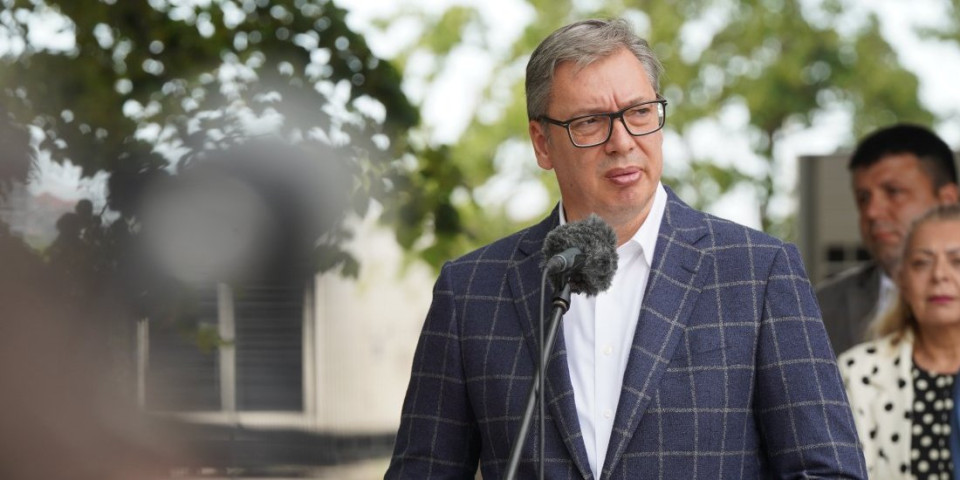 Ovo je istina: Vučić otkrio ključnu stvar o jučerašnjem skupu blokadera u Novom Sadu