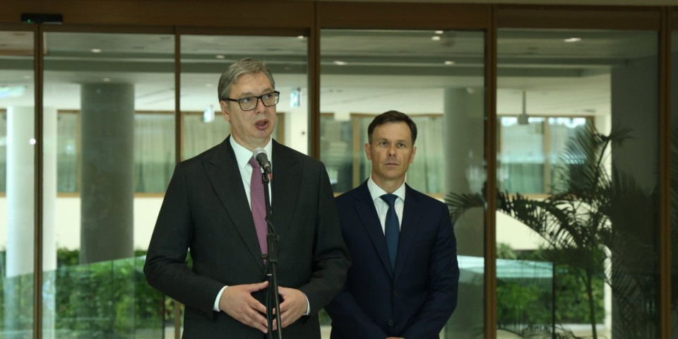 Vučić osudio napad na porodicu Dinka Gruhonjića: Očekujem da nadležni pronađu počinioce