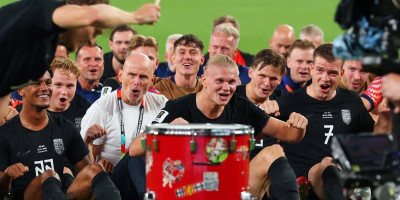 Šou Erlinga Holanda: "Vikinzi" podigli Ameriku na noge, slomili Senegal i overili nokaut fazu (VIDEO/FOTO)