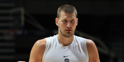 Auuuu... Ljudi, nećete verovati kako Jokić izgleda: Strah i trepet, kao zapeta puška (VIDEO)