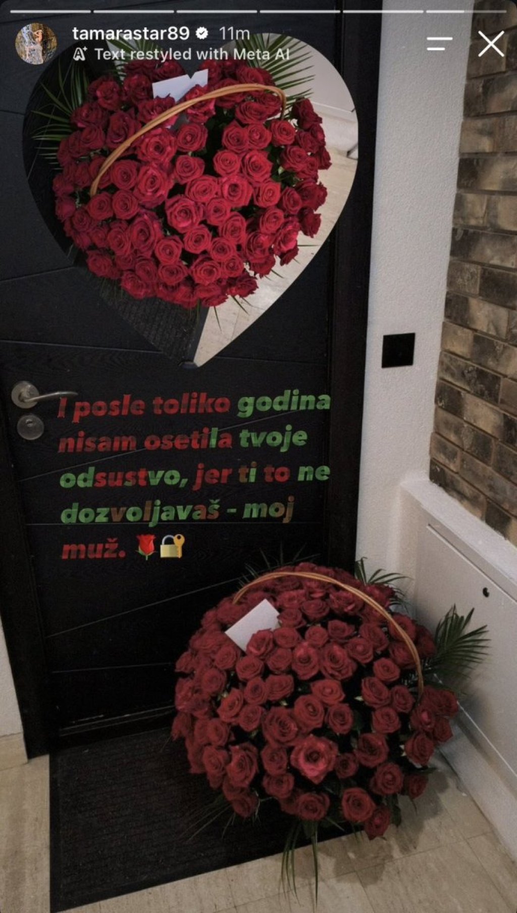 Starletu na pragu sačekao šok! Dok čeka muža iz zatvora, prizor je ostavio bez teksta