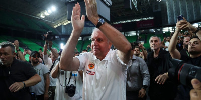 Podrhtava Atina! Željkova prva bomba - i to kakva: Iz Olimpijakosa direktno u PAO